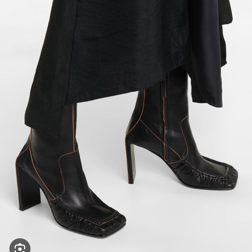 ACNE Jensen Boots Are the Ultimate Minimalist Staple.